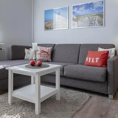 Th_ H_str_3 App_ 30 Kaisers *